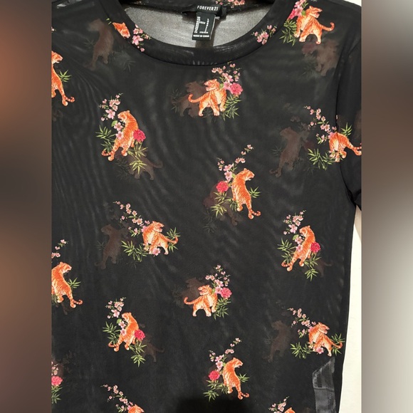 Forever 21 Tiger mesh top - Picture 2 of 4